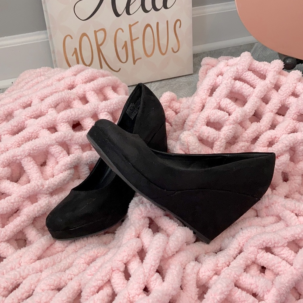 Black Suede Apt9 Wedge Heels